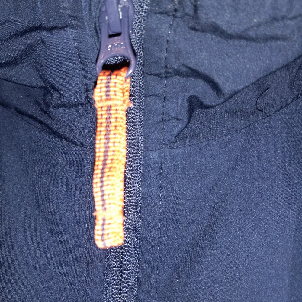 Cabela's Light Weight Jacket - Picture 4 of 6